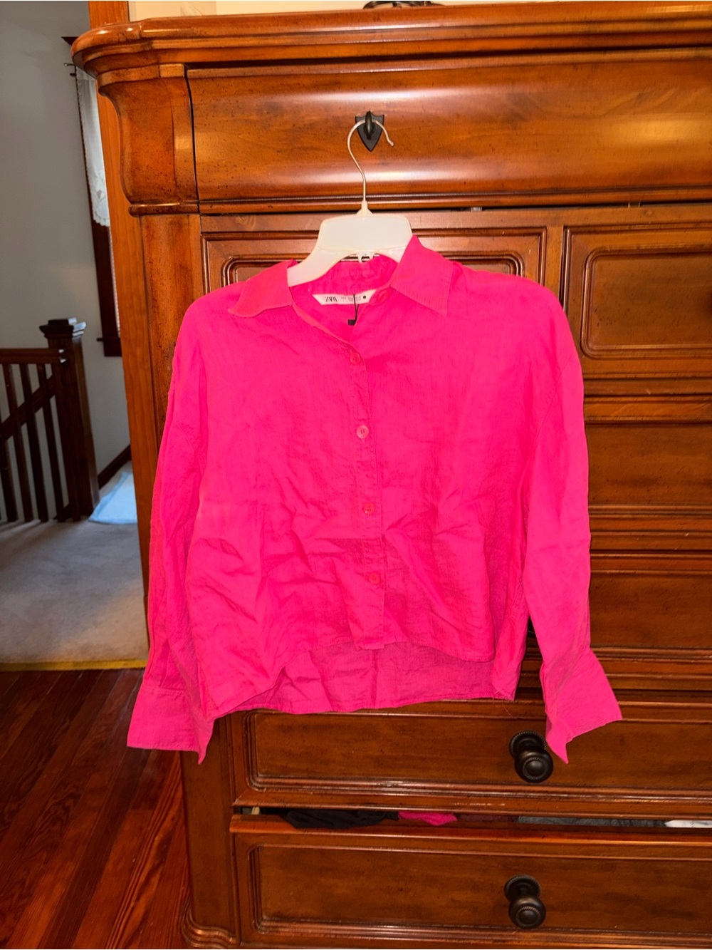 ZARA Fuchsia Pink 100% Linen Cropped Button Down Shirt NWT M - Picture 2 of 8
